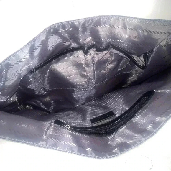 NWT Vera Wang Black White Silver Tote Purse Bag - Picture 4 of 6